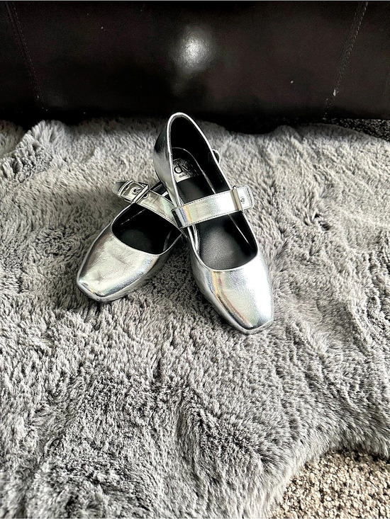 Dolce Vita Shoes - dolce vita Metallic Mary Jane Heels in Silver